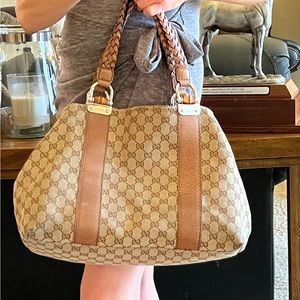 AUTHENTIC VINTAGE Gucci Hobo Bag